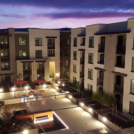 Oakwood Mountain View Apartment Exterior photo