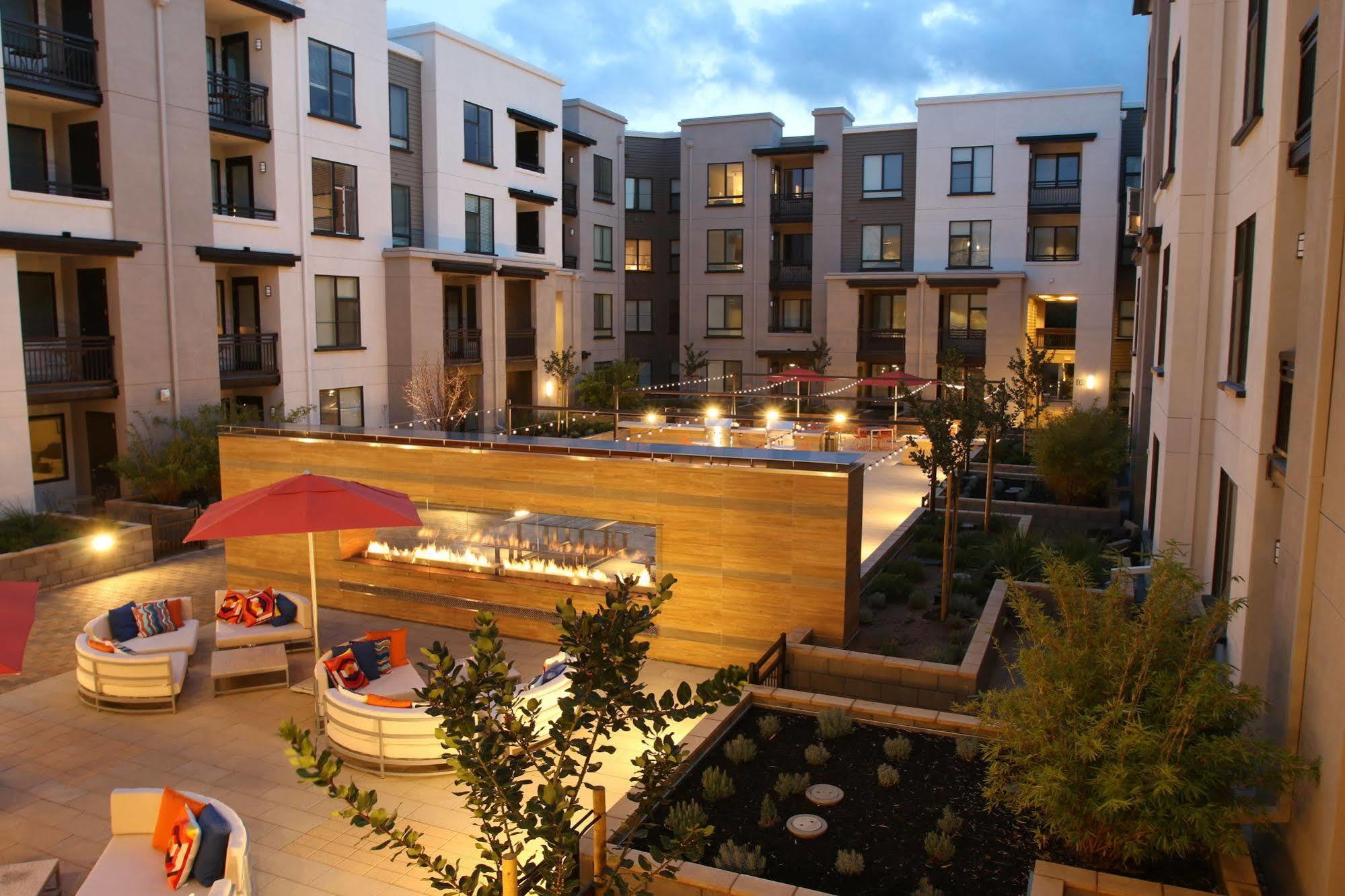 Oakwood Mountain View Apartment Exterior photo