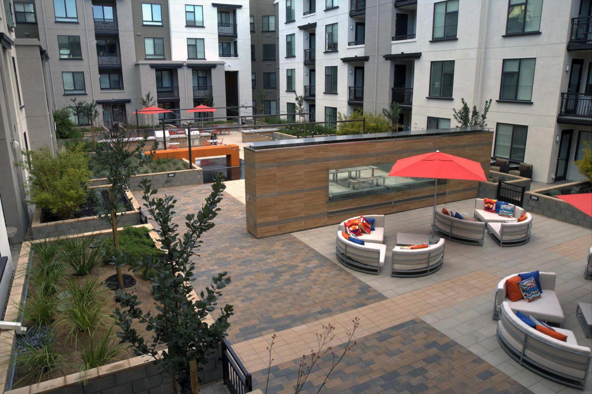 Oakwood Mountain View Apartment Exterior photo